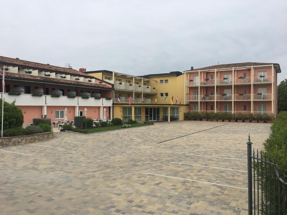 Hotel Bella Lazise Exterior photo